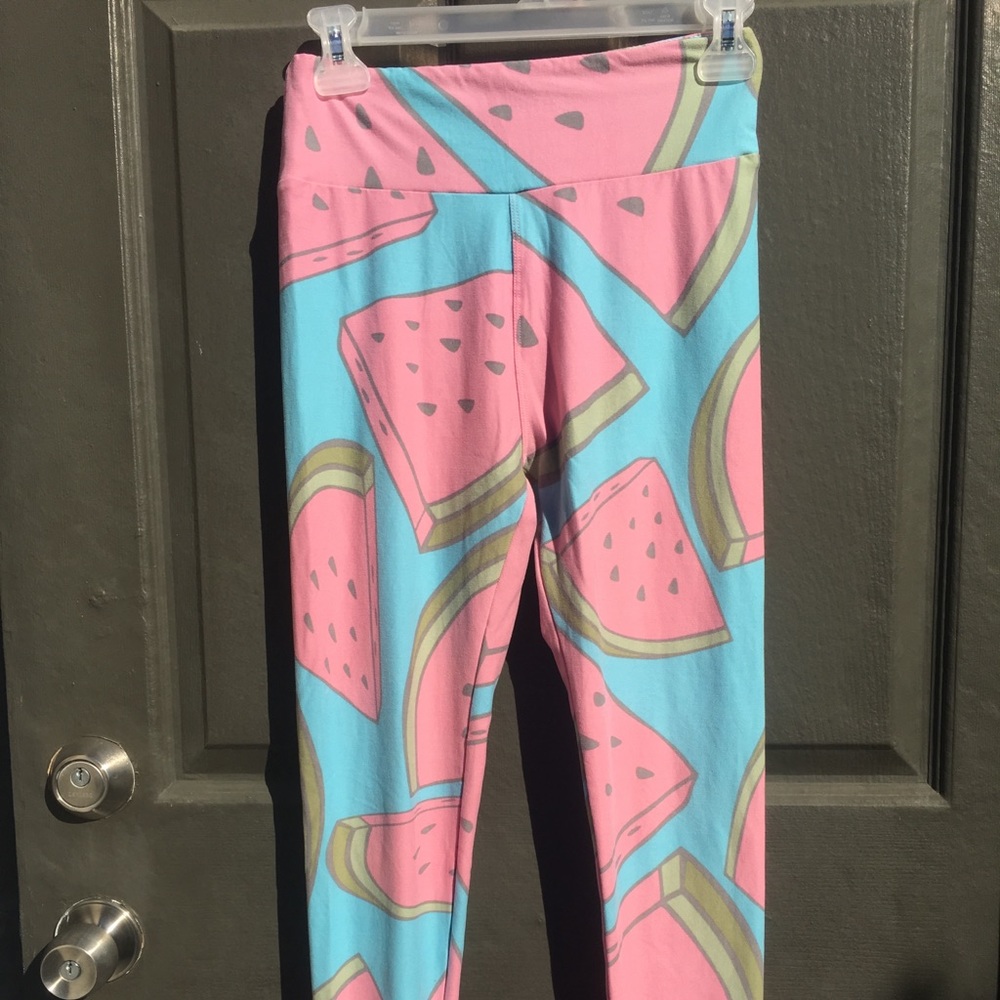 LuLaRoe OS leggings